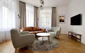 Premium Apartment By Hi - Central 2 Bedroom - Best View