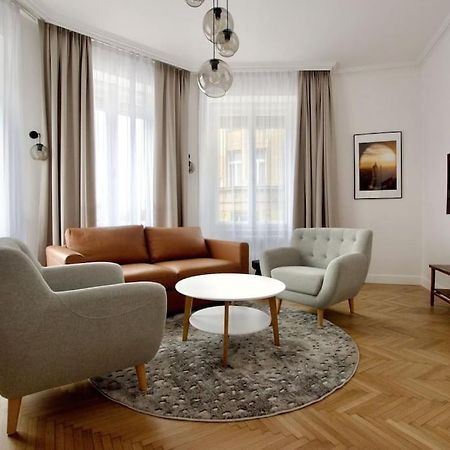 Premium Apartment By Hi - Central 2 Bedroom - Best View Budapest Exterior photo