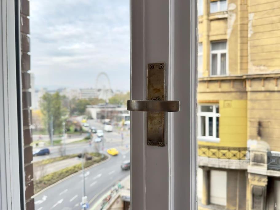 Premium Apartment By Hi - Central 2 Bedroom - Best View Budapest Exterior photo